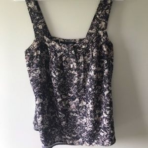 Banana Republic patterned tank top
